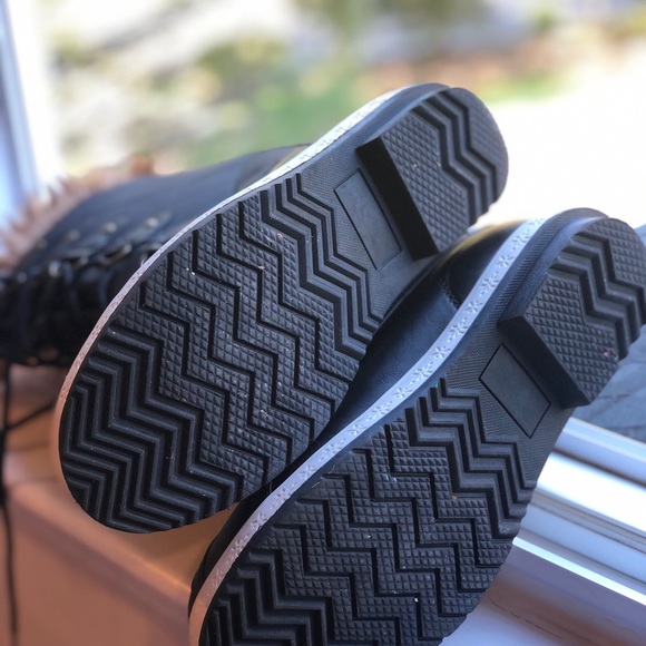 Snow boot - Picture 2 of 5